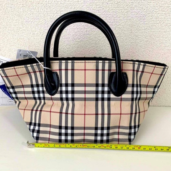 Burberry Tote Shoulder Bag - Picture 1 of 7